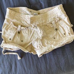 American eagle Khaki Shorts